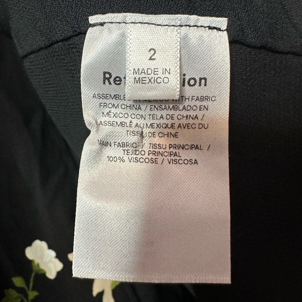 Reformation Andee Floral Halter Maxi Dress in Raven Open Back Slit Size 2 NWT - Picture 7 of 15